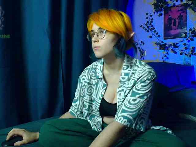Tricky_Kitsune webcam