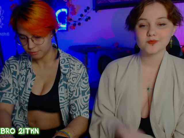 Tricky_Kitsune webcam