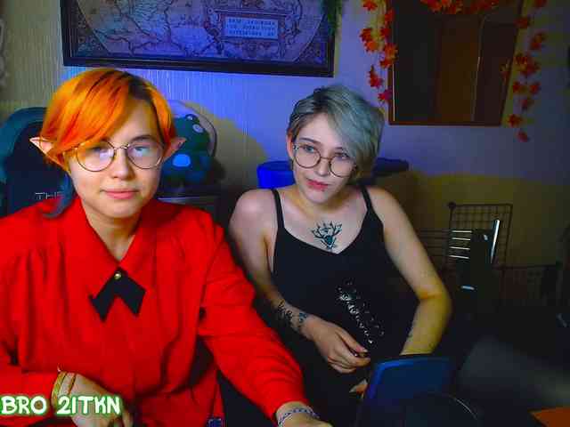 Tricky_Kitsune webcam