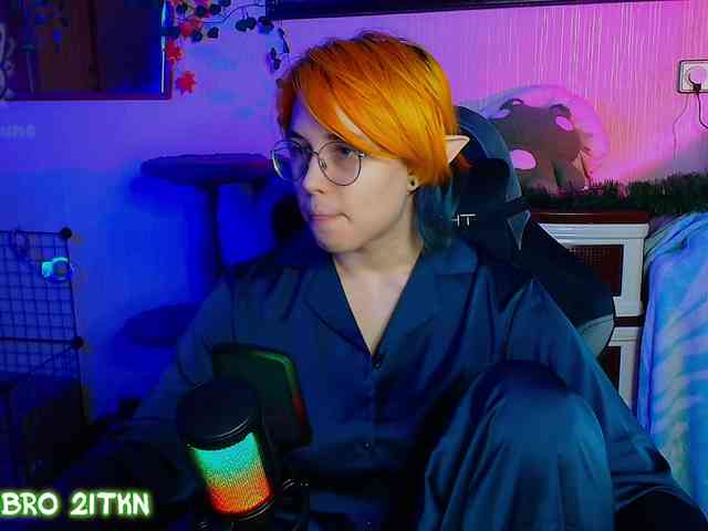 Tricky_Kitsune webcam