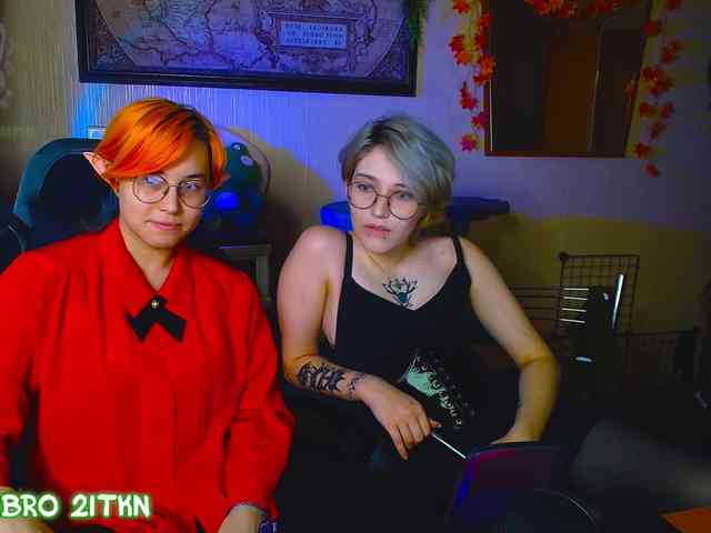 Tricky_Kitsune webcam