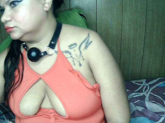 Carlabrasil live cam on BongaCams