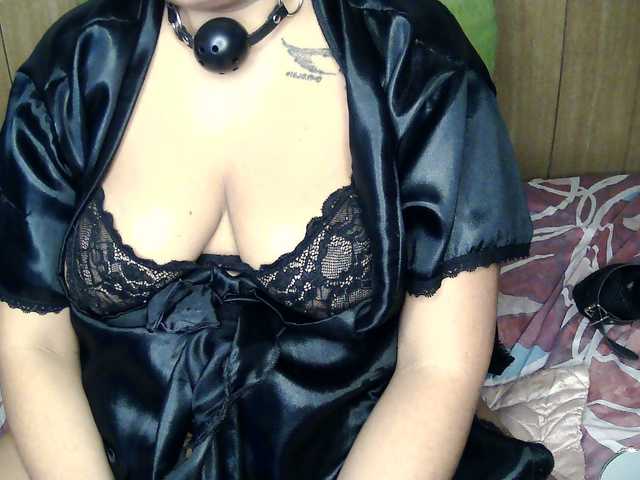 Carlabrasil live cam on BongaCams