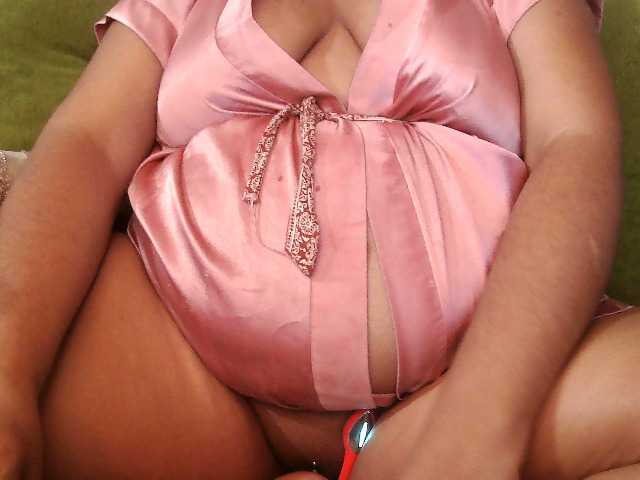 Preview of domme_carla_brazil