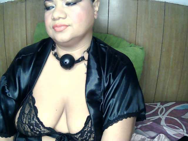 Domme_Carla_Brazil