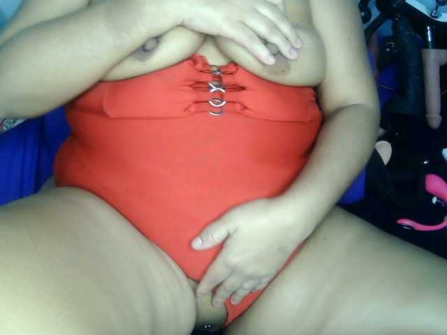 Domme_Carla_Brazil