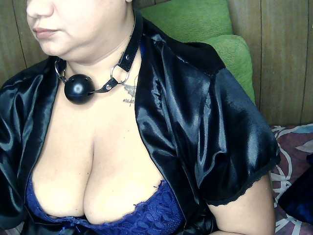 Domme_Carla_Brazil
