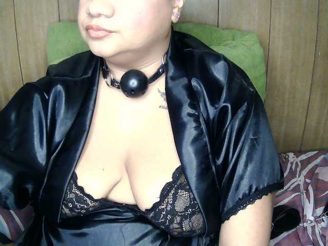 Carlabrasil live cam on BongaCams