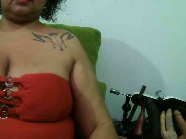 Modelo: Domme_Carla_Brazil