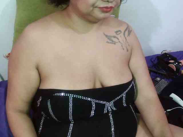 Domme_Carla_Brazil webcam