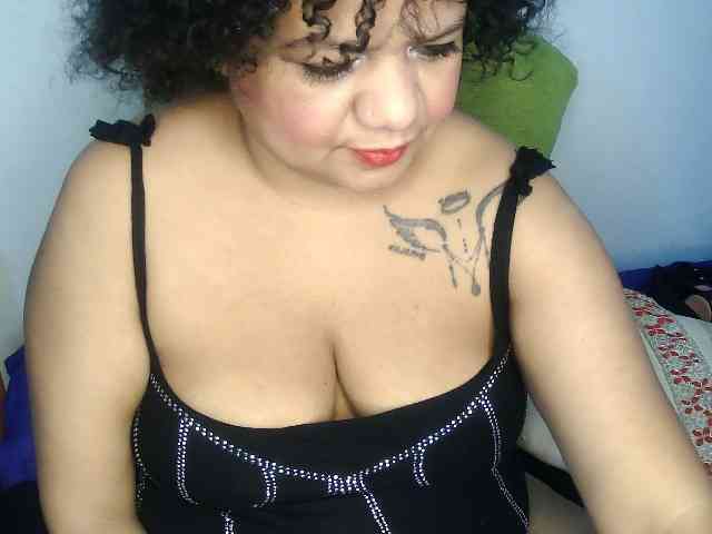 Modelo: Domme_Carla_Brazil