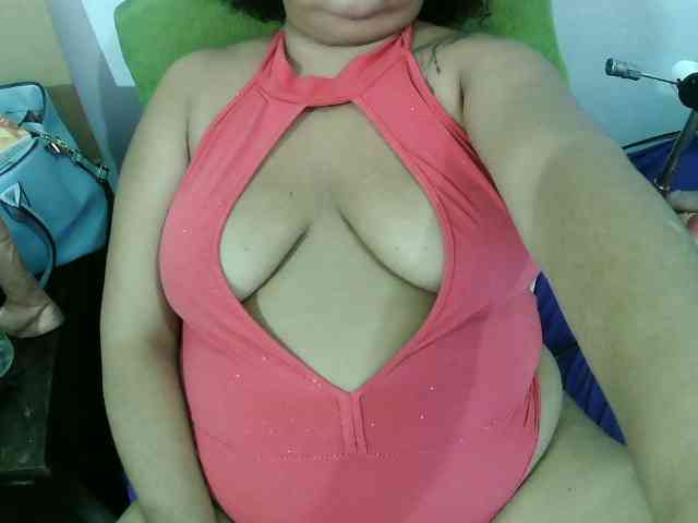 Modelo: Domme_Carla_Brazil