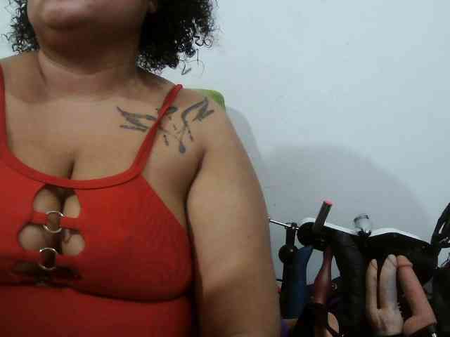 Modelo: Domme_Carla_Brazil