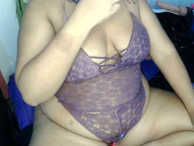 Modelo: Domme_Carla_Brazil