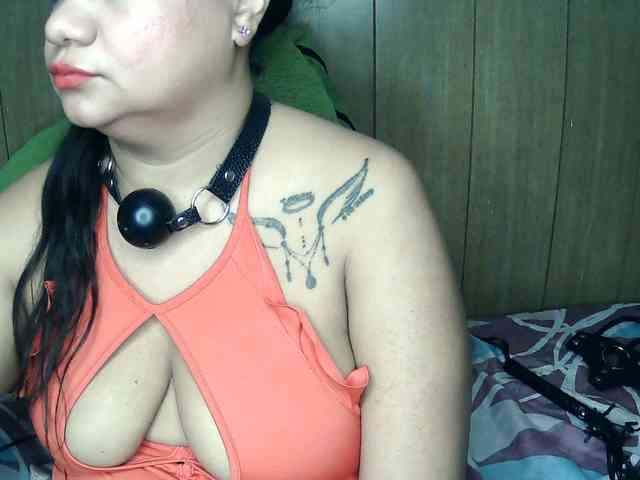 Domme_Carla_Brazil