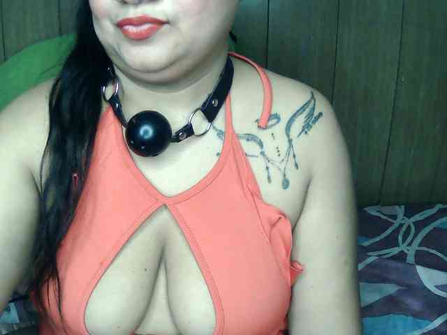 Domme_Carla_Brazil webcam