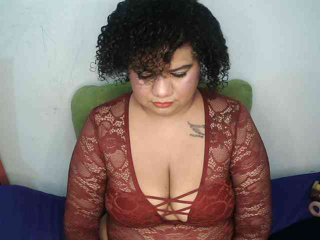 Modelo: Domme_Carla_Brazil