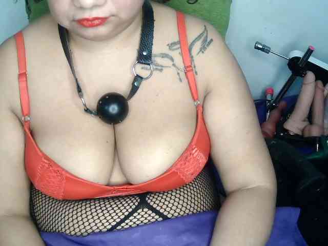 Modelo: Domme_Carla_Brazil