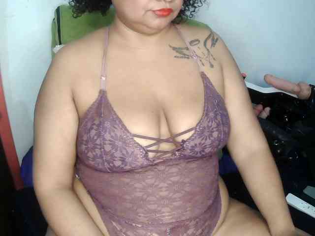 Domme_Carla_Brazil