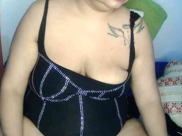 Modelo: Domme_Carla_Brazil
