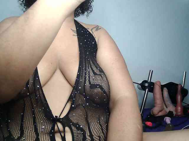 Domme_Carla_Brazil webcam