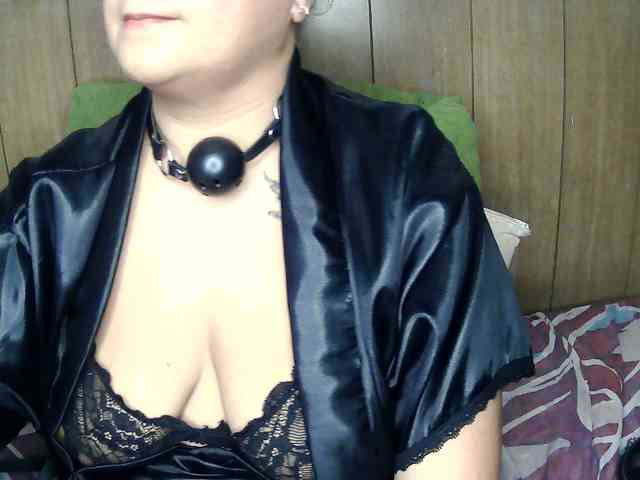 Modelo: Domme_Carla_Brazil