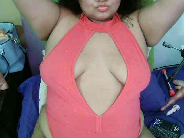 Modelo: Domme_Carla_Brazil