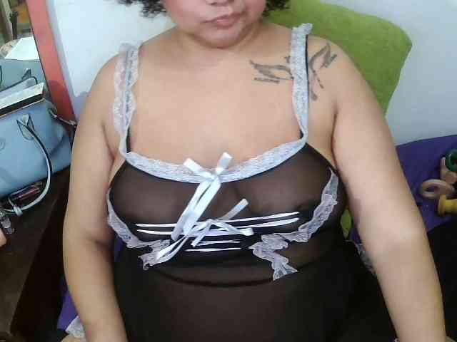 Modelo: Domme_Carla_Brazil