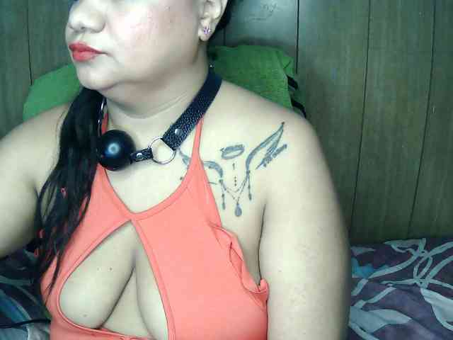 Domme_Carla_Brazil