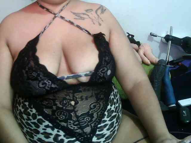 Modelo: Domme_Carla_Brazil