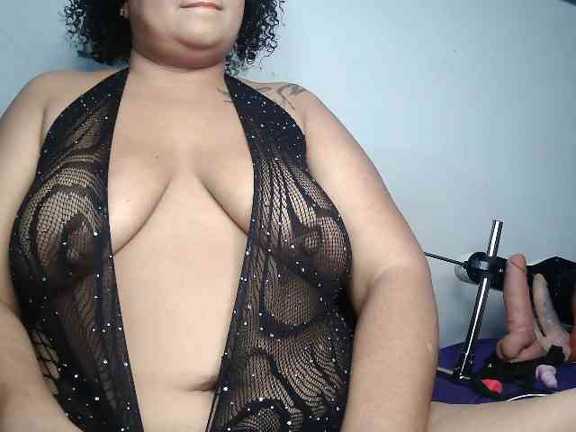 Domme_Carla_Brazil webcam