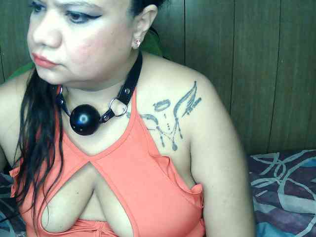 Domme_Carla_Brazil webcam