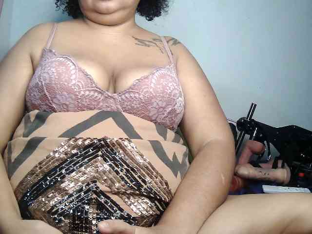 Domme_Carla_Brazil webcam