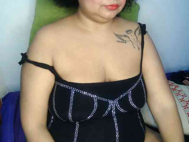 Modelo: Domme_Carla_Brazil