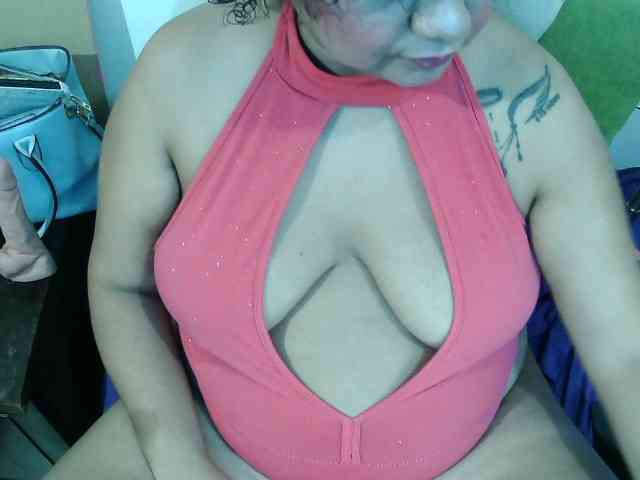 Modelo: Domme_Carla_Brazil