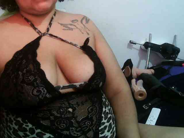 Modelo: Domme_Carla_Brazil