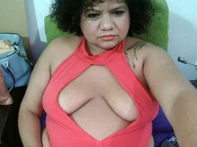 Modelo: Domme_Carla_Brazil