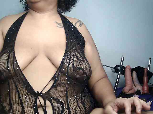 Domme_Carla_Brazil webcam