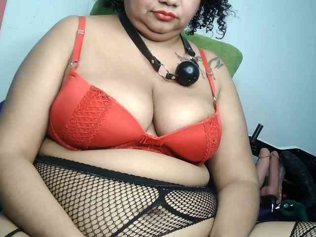 Modelo: Domme_Carla_Brazil