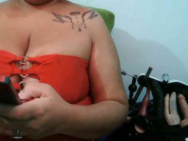 Domme_Carla_Brazil