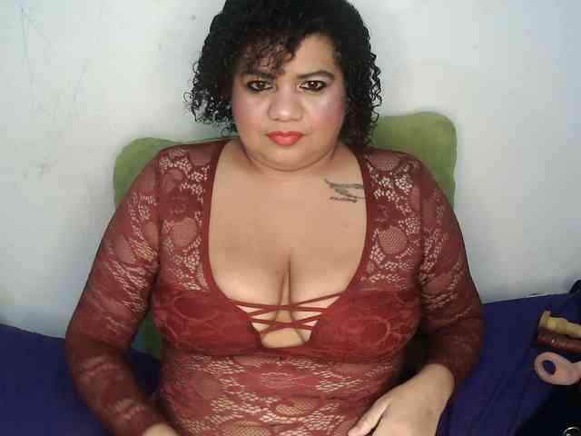 Modelo: Domme_Carla_Brazil