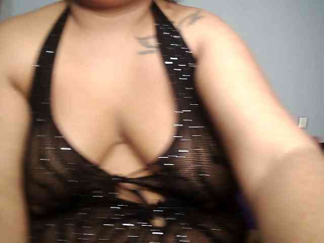 Domme_Carla_Brazil webcam