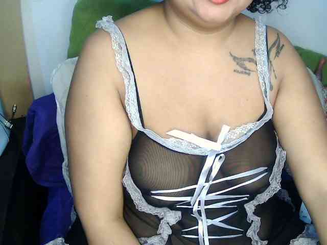 Modelo: Domme_Carla_Brazil