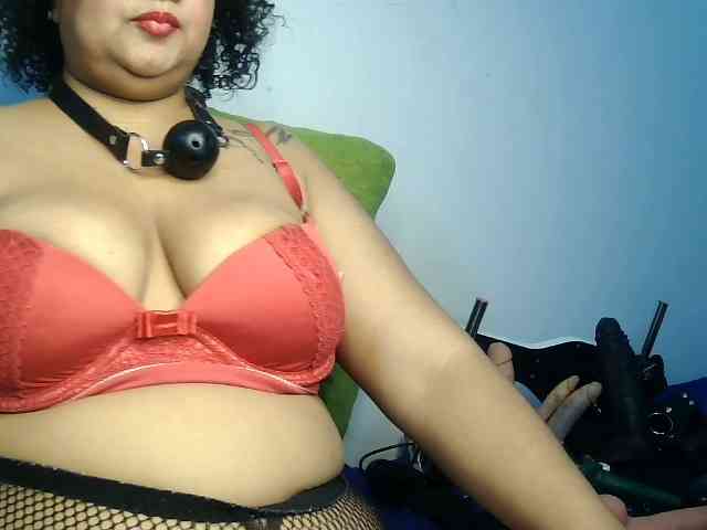 Modelo: Domme_Carla_Brazil
