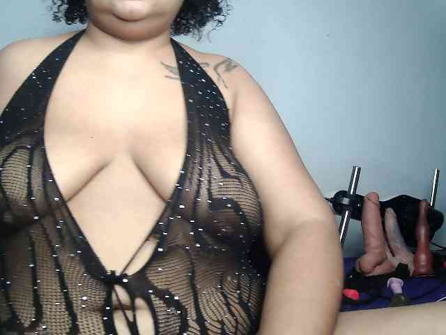 Domme_Carla_Brazil webcam