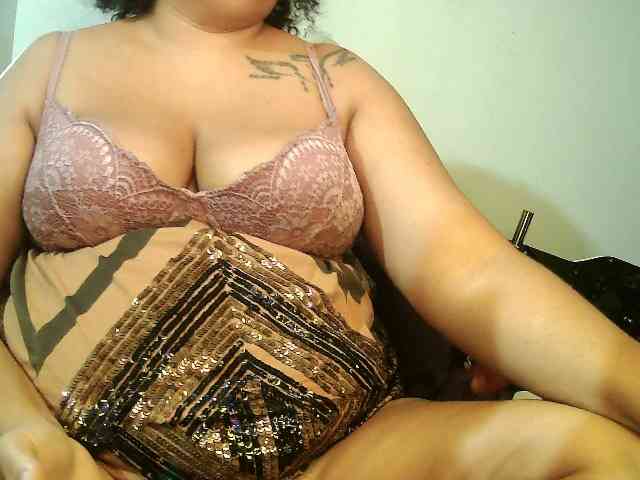 Domme_Carla_Brazil webcam