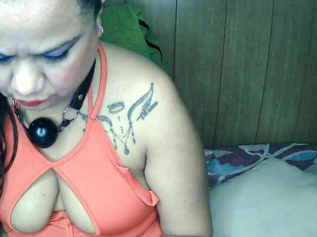 Domme_Carla_Brazil