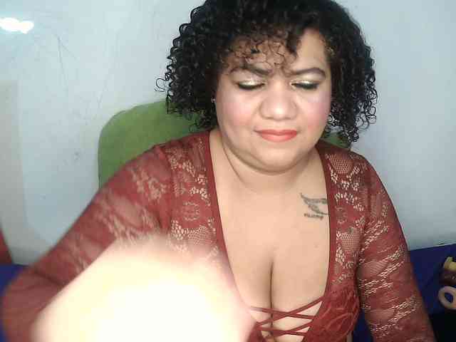 Modelo: Domme_Carla_Brazil