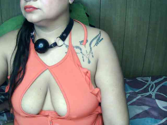 Domme_Carla_Brazil