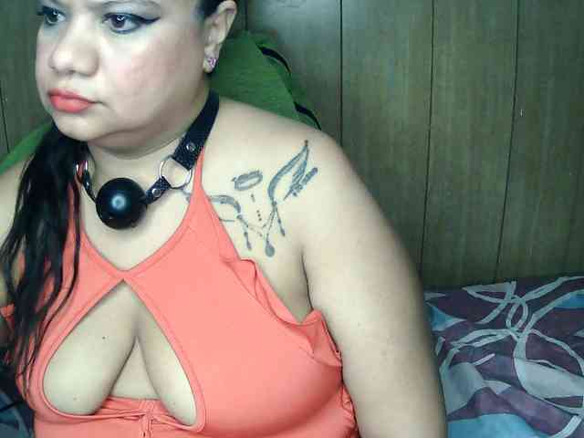 Domme_Carla_Brazil